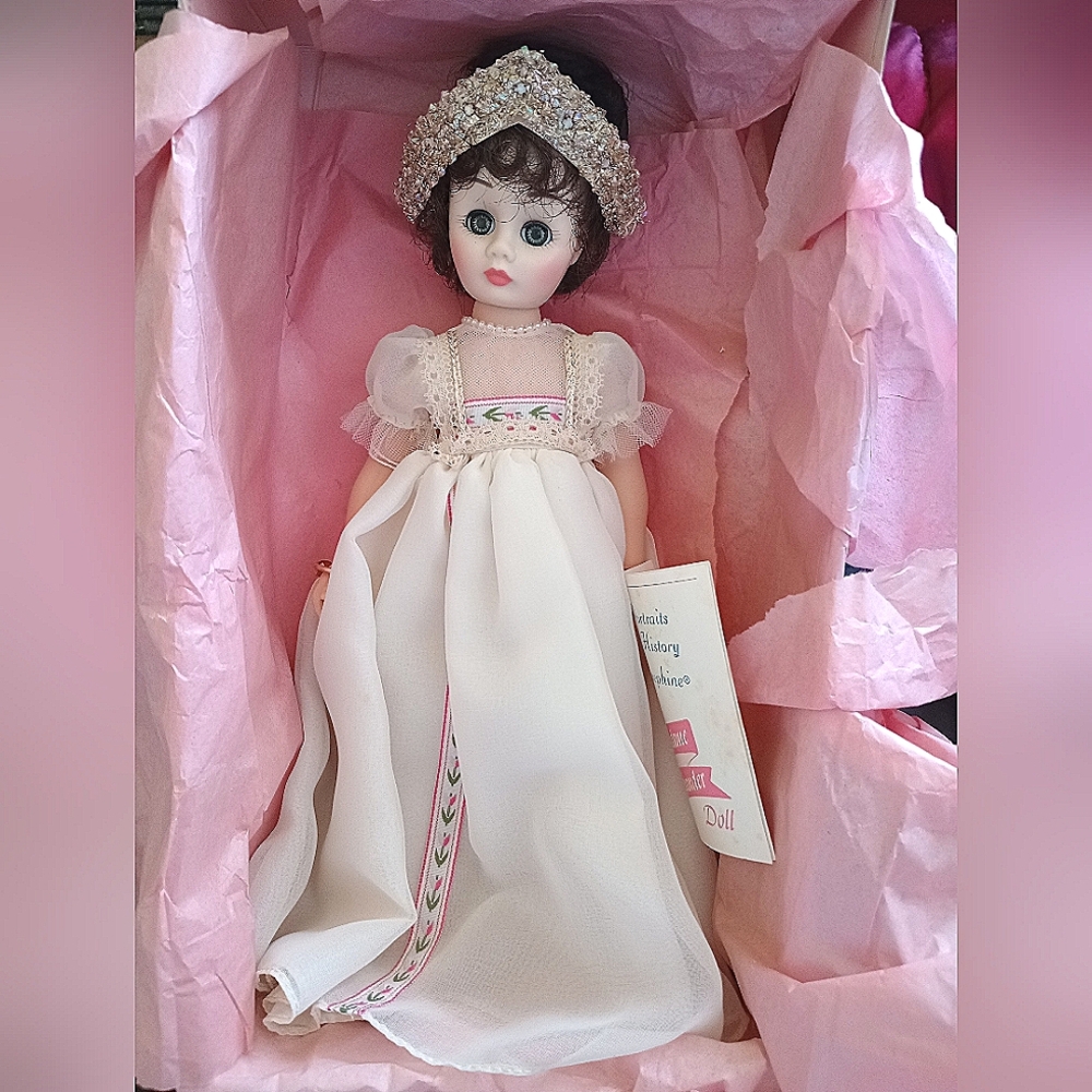JOSEPHINE DOLL 12", " NAPOLEAN & JOSEPHINE " WITH TAG & ORIGINAL BOX